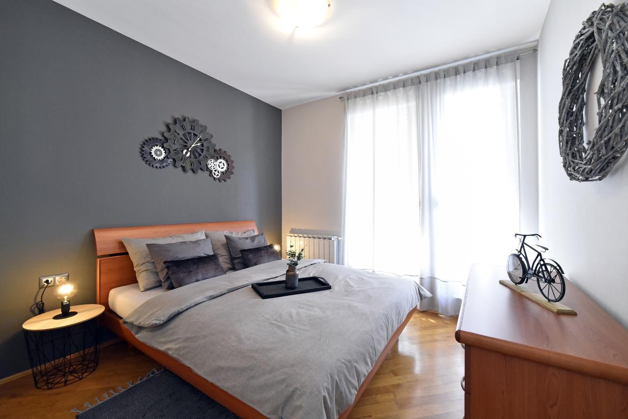 Old Clock Apartment Zagreb Exterior foto